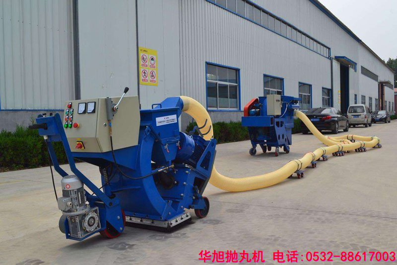 廠房外的路面拋丸機(jī)展示