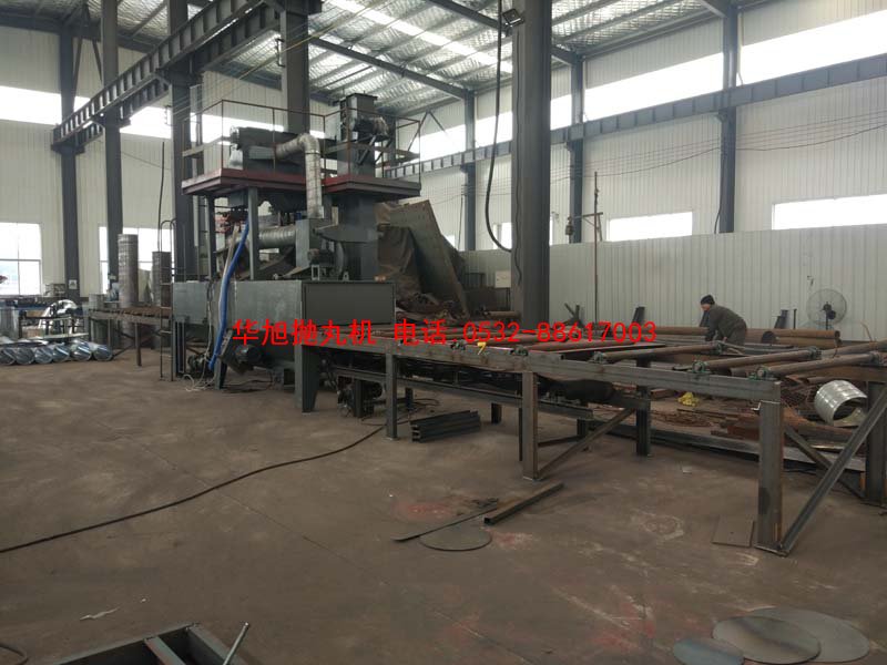 鋼管外壁拋丸清理機(jī)調(diào)試完成