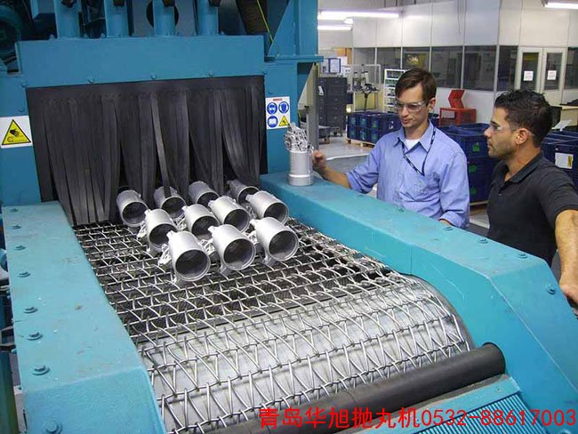 挖掘機履帶除銹設(shè)備